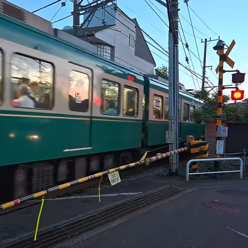 ABSTRACT TRAIN