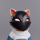 823