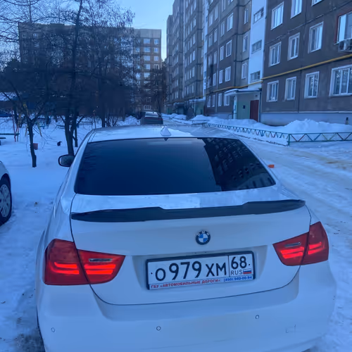 E90 979