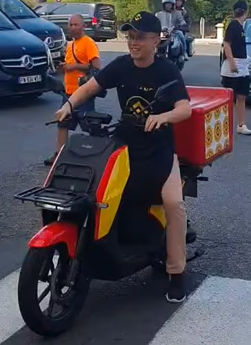 hnm