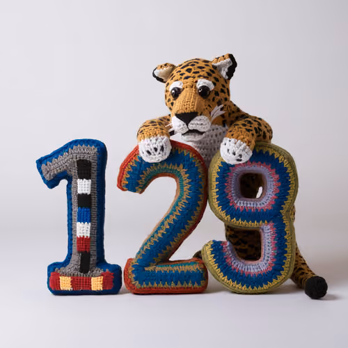 Item #577 Media