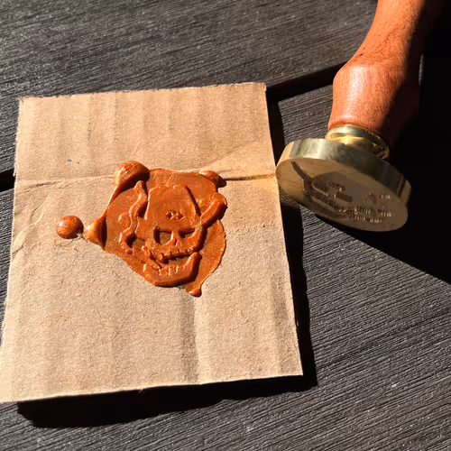 bronze cardboard certified