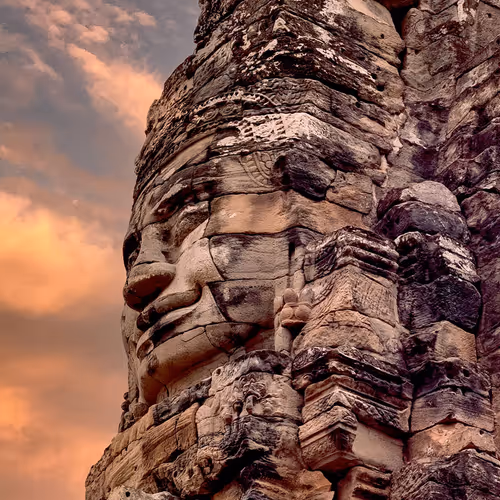 1200 Ad North Face Bayon Temple