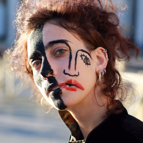 Fakeface by Sebastian Bieniek