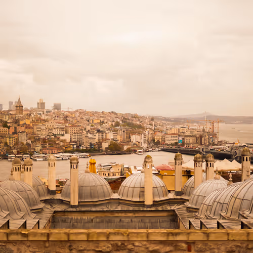Byzantine Echoes Over Bosphorus