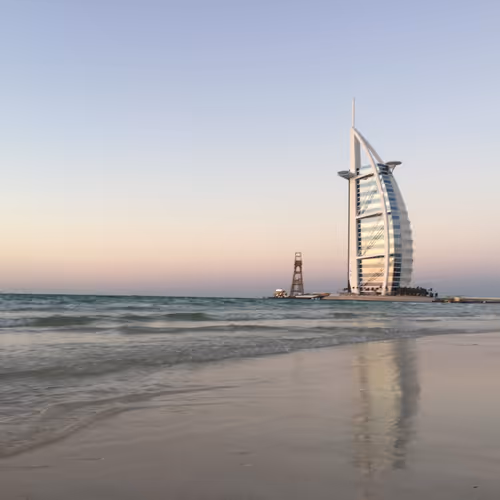 0xG Travel Series Three, Photo One