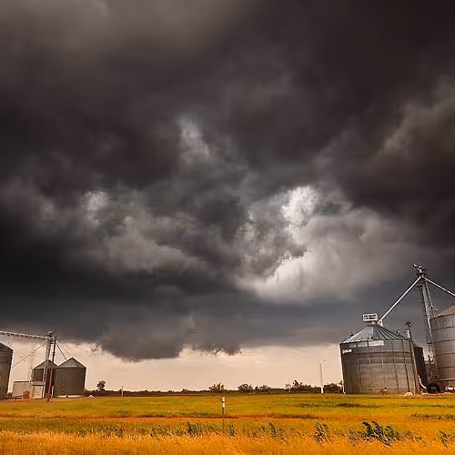 I Am The Storm 1