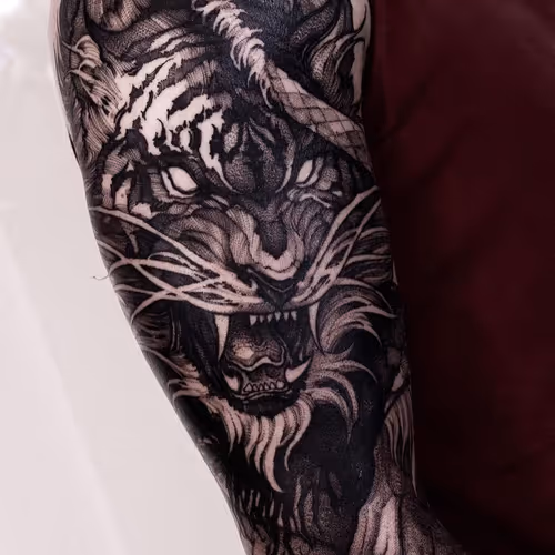maaaa
