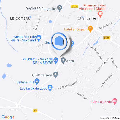 38 Rue des Écoles, Chanverrie, France