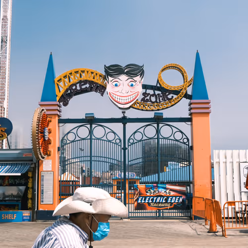 Rodeo Posts 8547