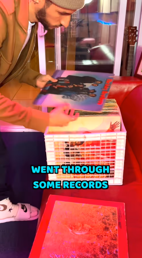 Item #0 Media
