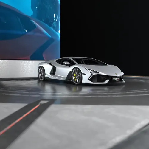Lamborghini Fast Forworld Revuelto