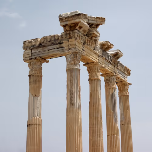 Boarding Pass, À la ville de