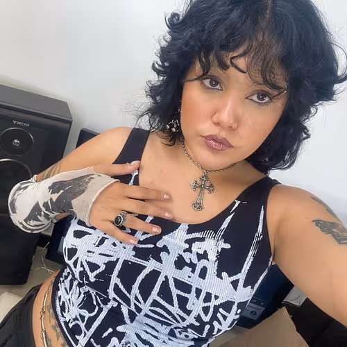Zora Posts