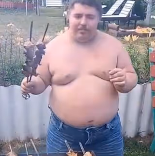 MASTUR BIST GETS HIGH