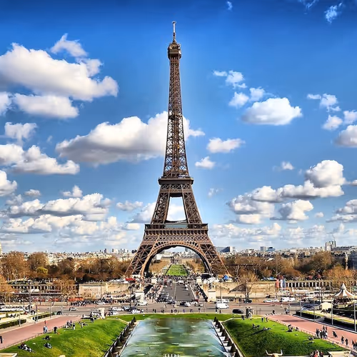 eiffel tower