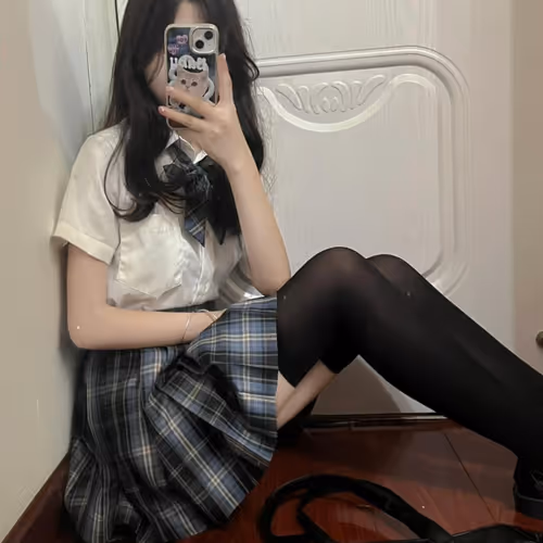 mint nft hotgirl