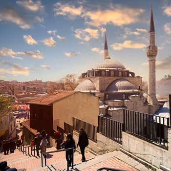 Walking in Istanbul by Jouni Tormanen