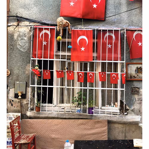 Behind the Windows-Episode I