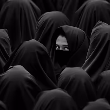 in_Black - old