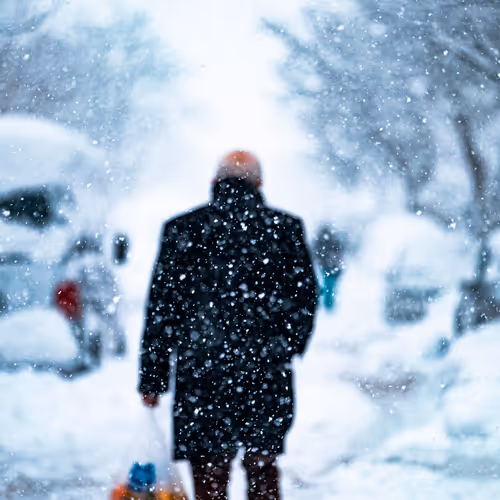 Blue is the warmest color - old