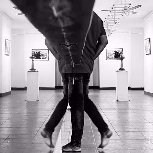A Black & White street photography approach - old