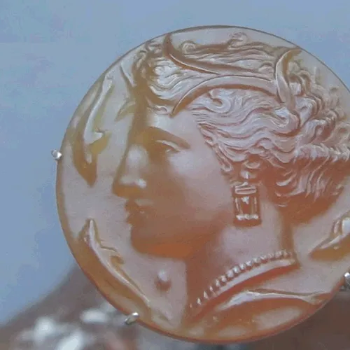 Cameos on stone order