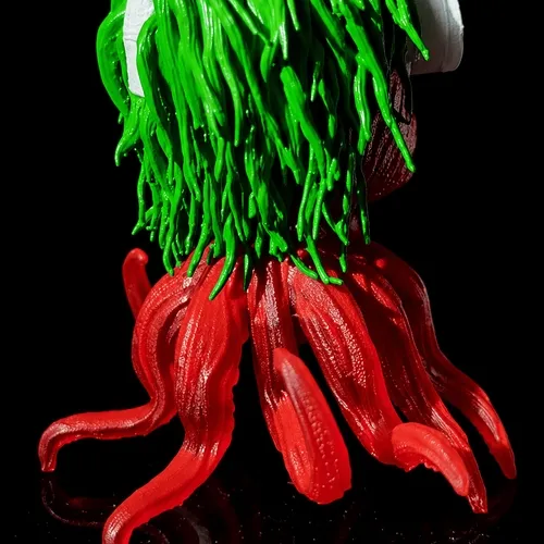 DRIPPER VR a 1/1 Physical collectible + 33 pixel prints