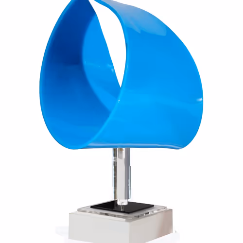 Franco Paletta, L'Amicizia 2025, scultura in plexiglass