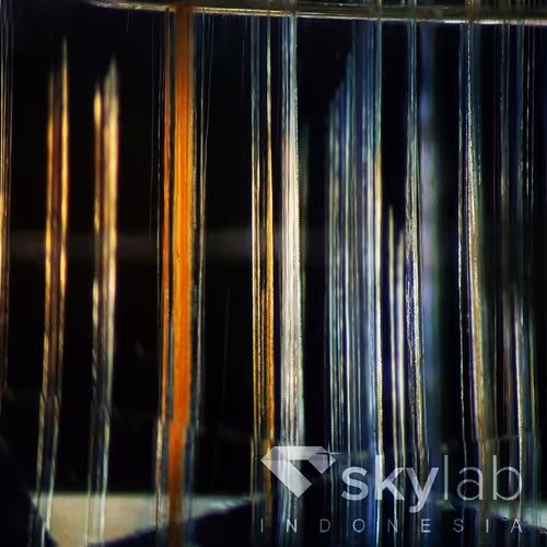 Kyanite - old V2