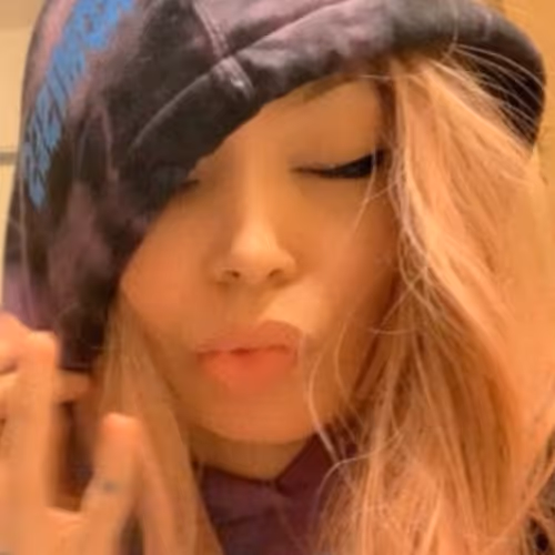 im so fucking hot