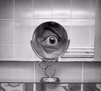 Mirror & Mirror - old