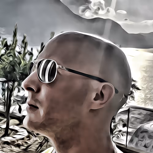 Mlazer