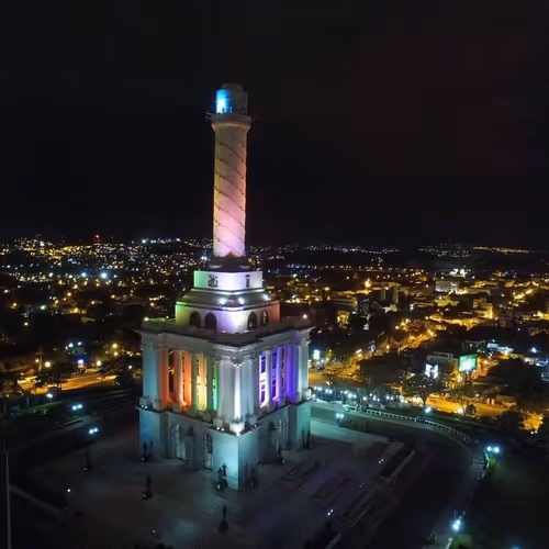 Monumento a los Heroes de la Restauracion - old
