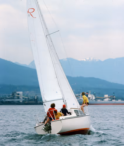 OLD MARINER'S LOCKER