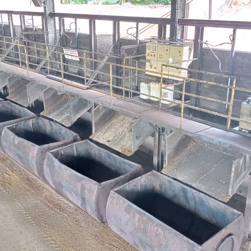 Palm oil mill loading ramp