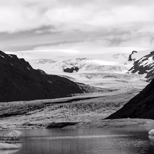 Planet Iceland - old