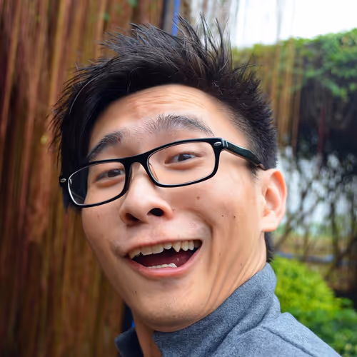 Sand sculpture expressions and actions