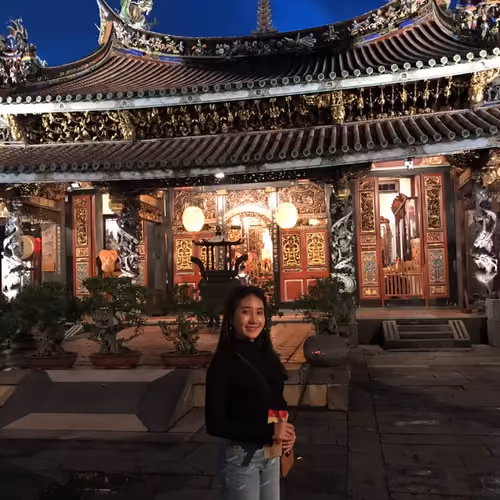 Taiwan with Thai people