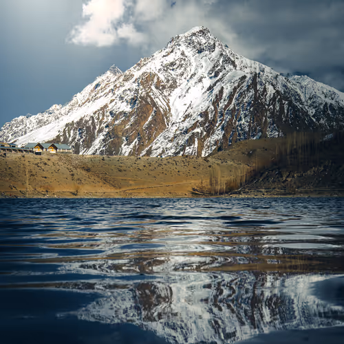 The One With The Mountain - old