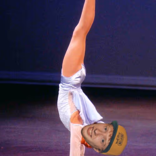 MoonChad Handstands