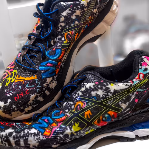 Limited edition runners #64512639