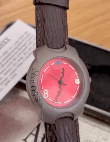 Treasure of the web 1 : Apple Watch Mac OS8 - 1997