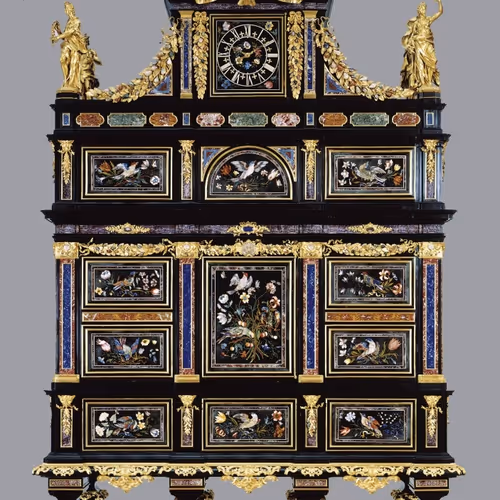 Wine cabinets from the 18th century