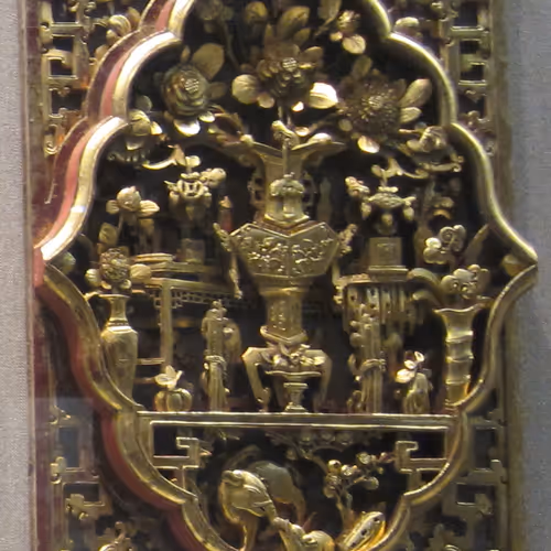 Wood carvings, window flowers
