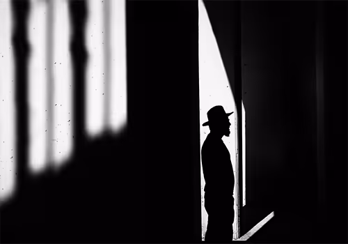 Light and Shadow - GhVY0gsgAC