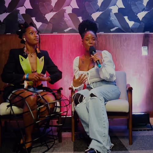 Sh*t Like That W. Renaissance