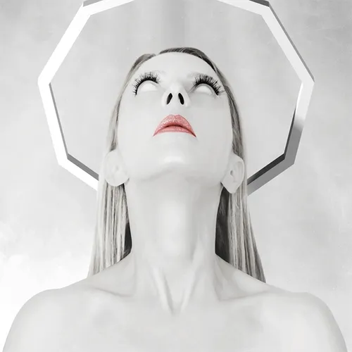 "The Saint" - Edtition 1/1 - Foundation