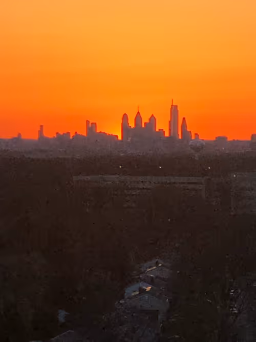 Item #187210529162704752252418701224525094476681486177000000000000000001 Media