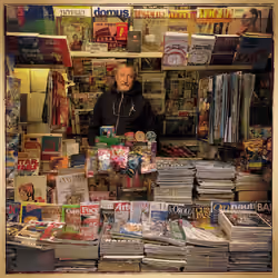 Newsstand 008